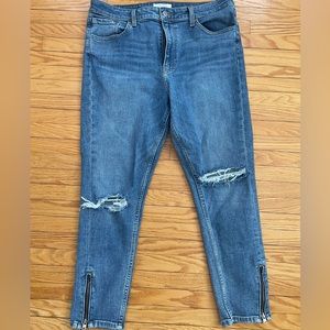 Levi’s 721 High Rise Skinny Jeans